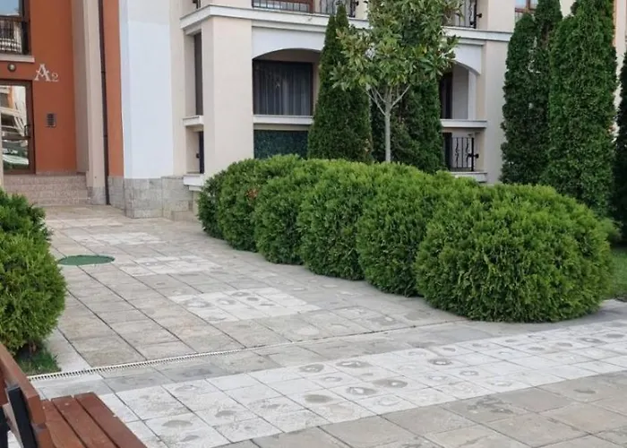 Prestige Апартамент *