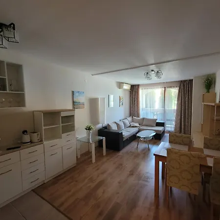 Apartman Prestige 1plus1 *